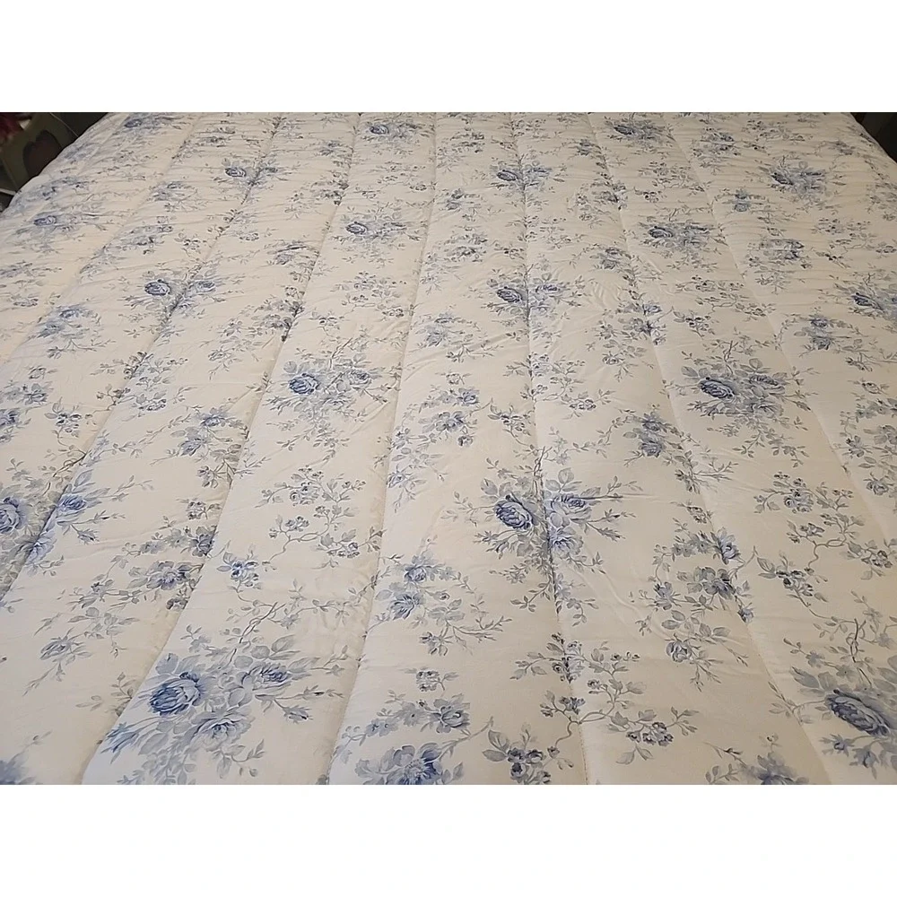 Shelter Island Ralph Lauren Blue White Roses Floral Stripes Full Queen Comforter
